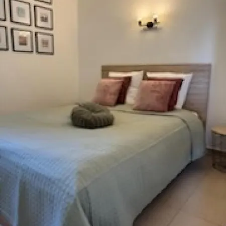 Comelya, Climatisation, Terrasse, Piscine, Tennis 度假居