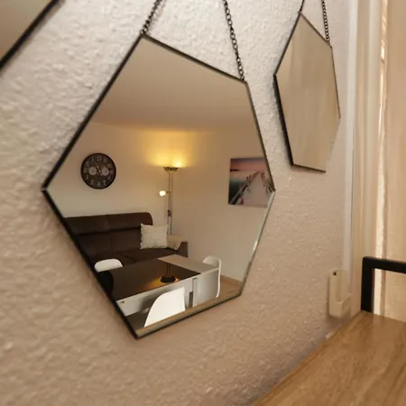 Ferienhaus Comelya, Climatisation, Terrasse, Piscine, Tennis *
